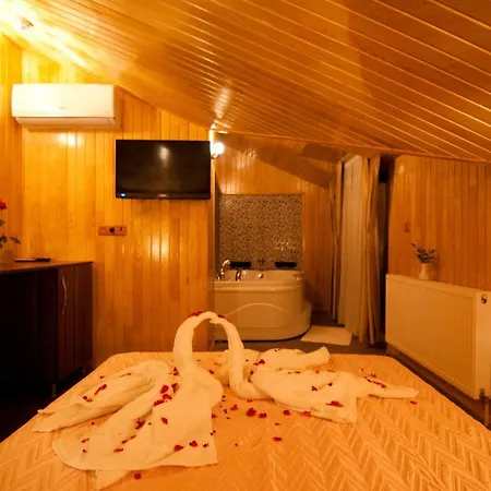 Defne Hotel *